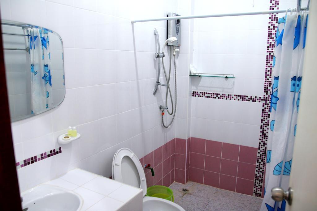 Baan Pordee Homestay Phayayen Exteriör bild
