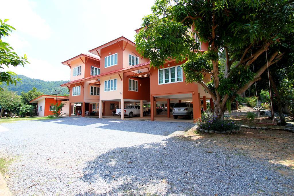 Baan Pordee Homestay Phayayen Exteriör bild